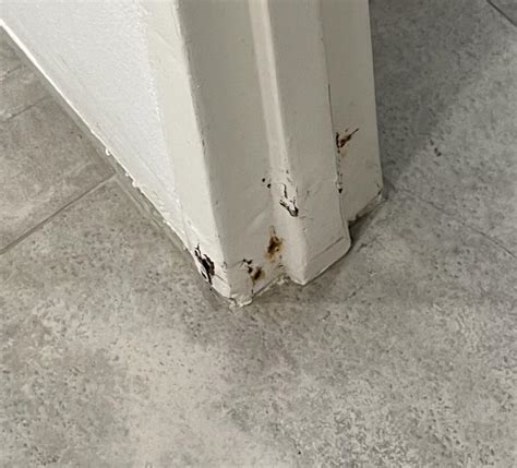 How To Remove Door Frame Rust