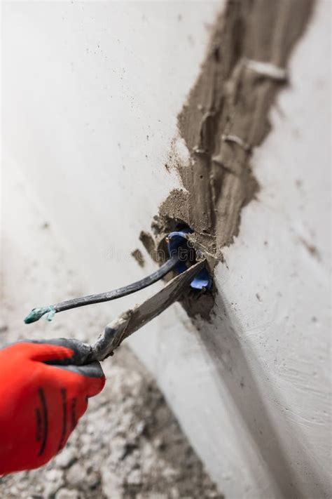 How To Remove Electrical Wire From Concrete Wall