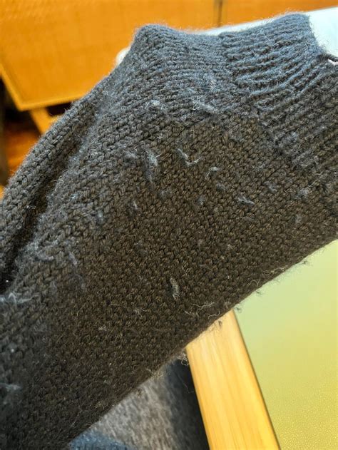 How To Remove Fuzz From Felt