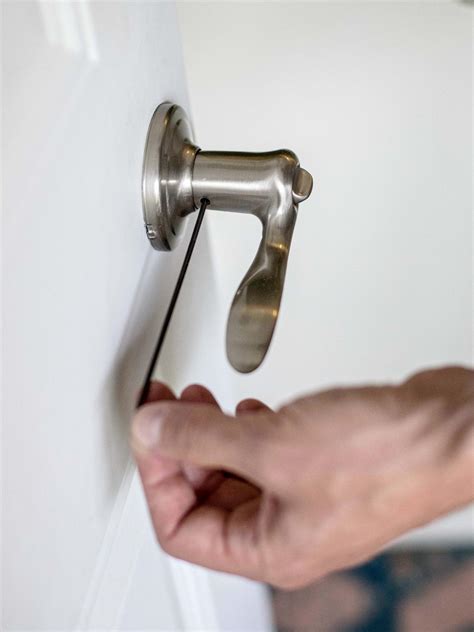 how to remove lock from bathroom door