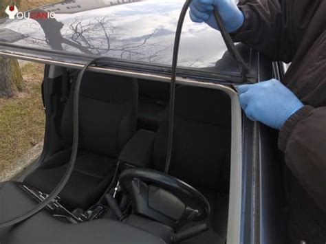 How To Remove Old Windshield Urethane
