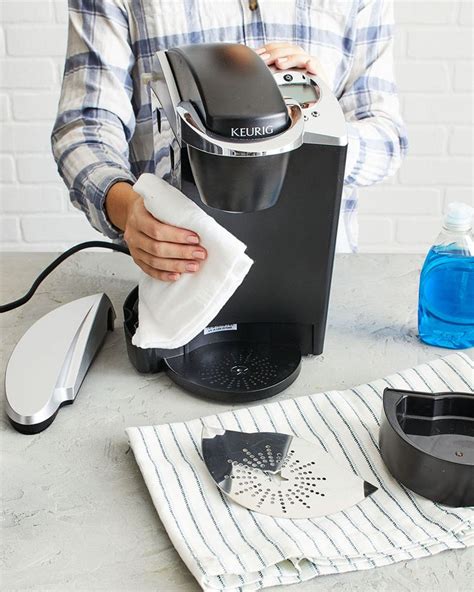 How To Remove Scale From Coffee Maker