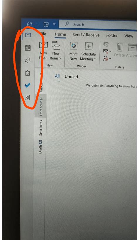 how to remove side bar in outlook