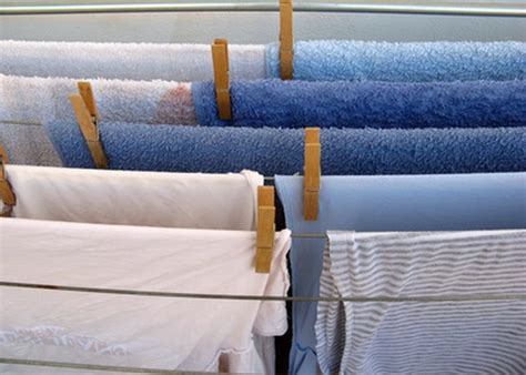 how to remove silicone stains from sheets