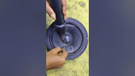How To Remove Speaker Dust Cap