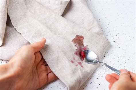 How To Remove Stains On Tablecloth