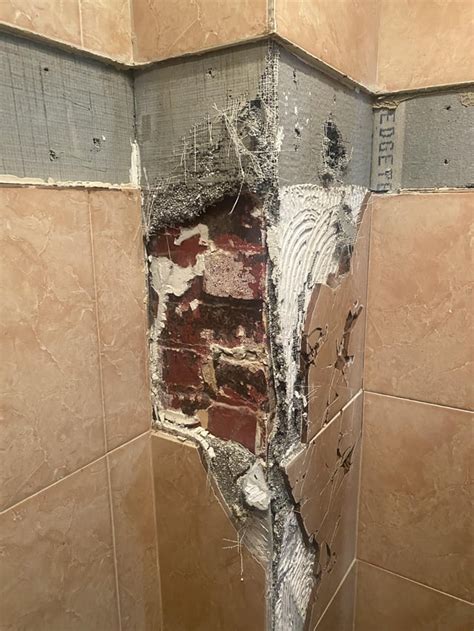 How To Remove Stone Tile From Wall