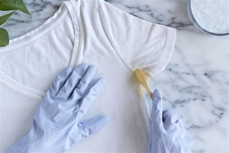 How To Remove Underarm Stains From Polyester