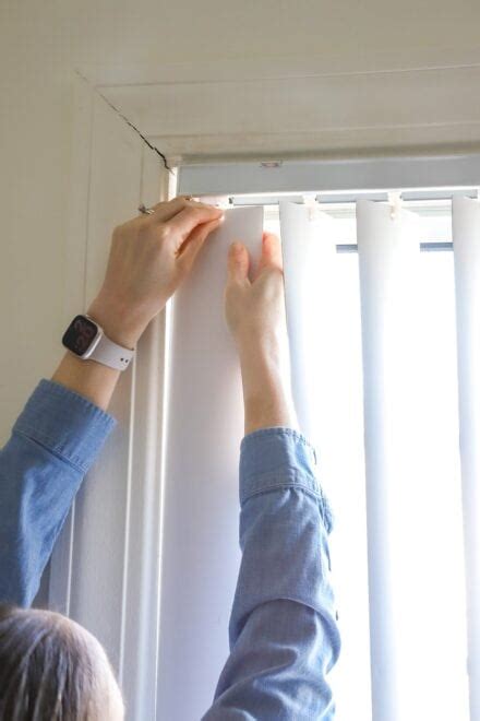 How To Remove Window Vertical Blinds