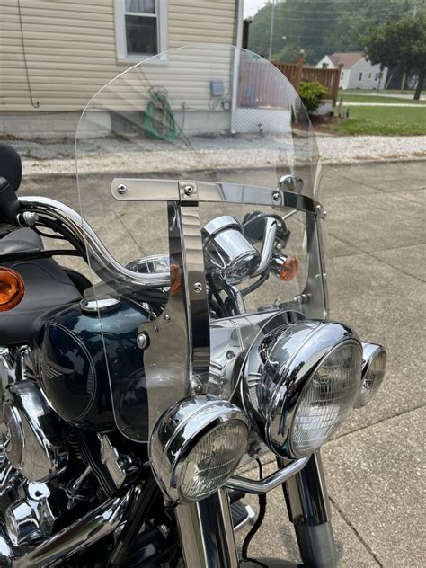 How To Remove Windshield From Heritage Softail
