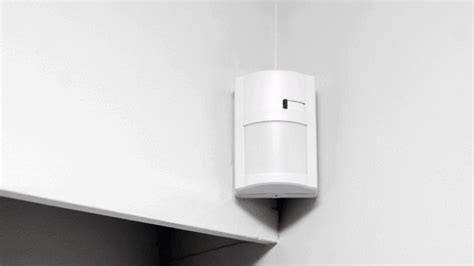 how to replace a battery in an adt motion sensor