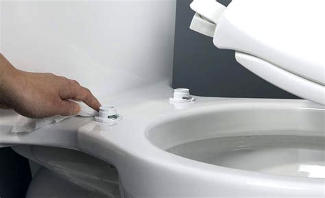 how to replace a toilet lid