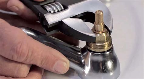 How To Replace A Washer In An Outside Tap