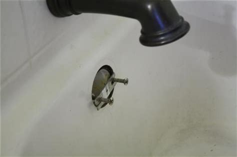 How To Replace Bathtub Drain Trim