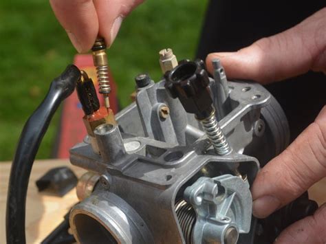 How To Replace Carburetor Needle