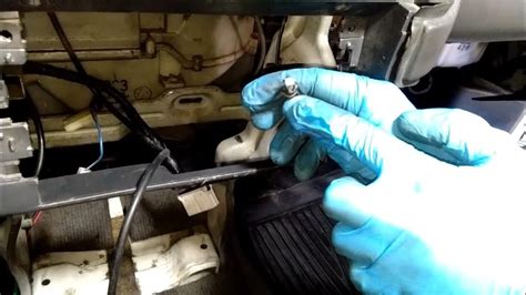 How To Replace Dashboard Bulbs