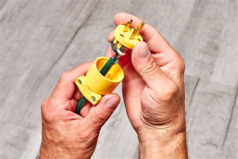How To Replace Extension Cord Head