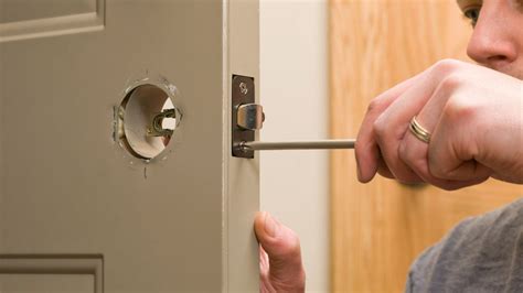 How To Replace Internal Door Handles