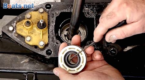 How To Replace Lower Unit Seals Mercury