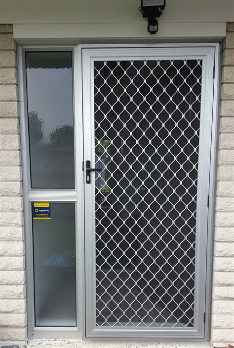 how to replace security door mesh