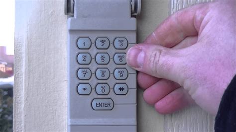 how to reset 2017 liftmaster garage keypad code