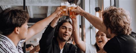 how to say a toast in spanish
