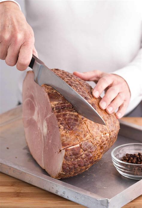 how to score a ham before cooking