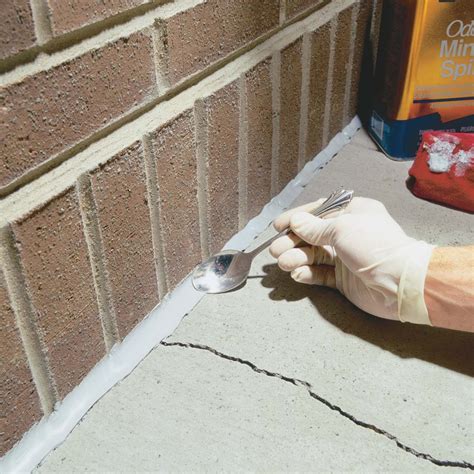 how to seal cracks basement floor