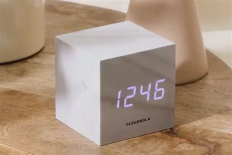 How To Set A Cloudnola Block Clock