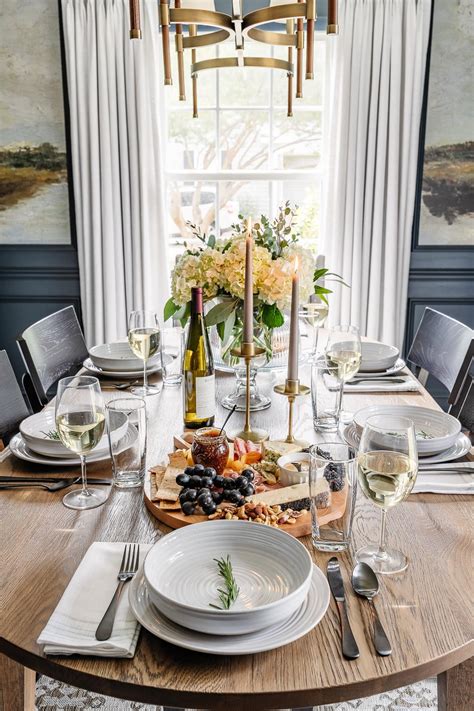 How To Set Up Your Dining Table