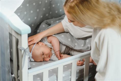 How To Settle Baby In Cot