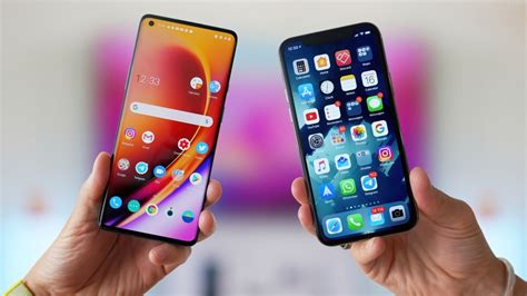 how to share data between iphone and android