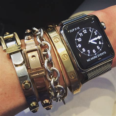 How To Stack Bracelets With Apple Watch