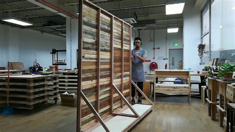 How To Stack Pallets For A Backdrop