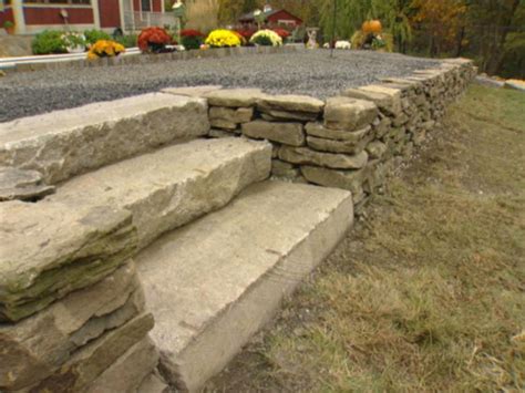 How To Stack Sandstone Blocks