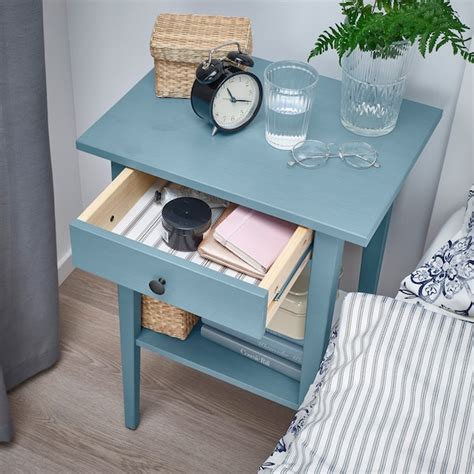 How To Stain A Bedside Table