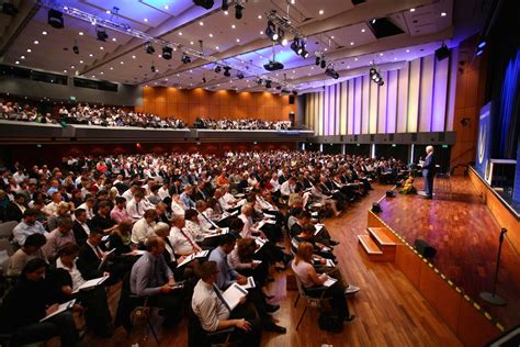 how to start a speech in conference