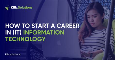 Businessman ready to run and start career 692471 Vector Art at Vecteezy