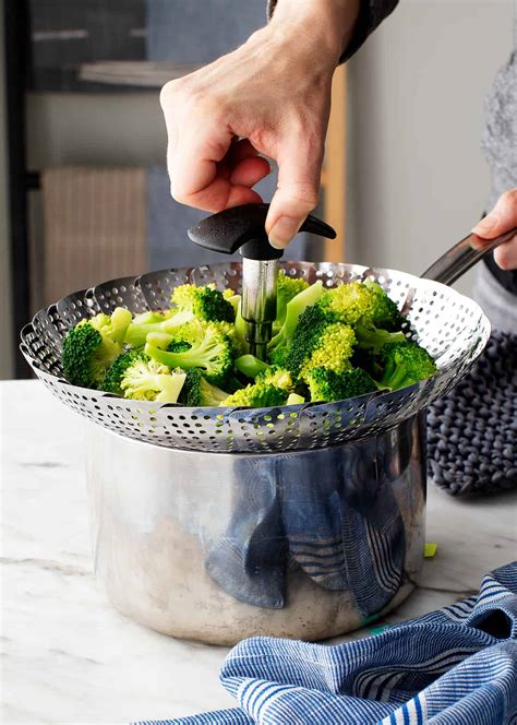 How To Steam Using Steamer Basket