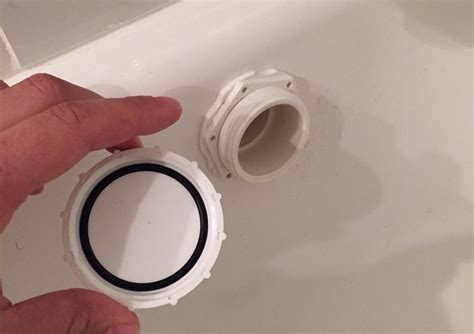 How To Stop A Bath From Draining