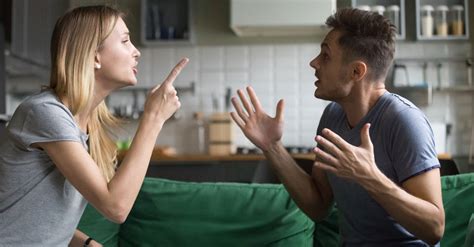 how to stop small arguments in a relationship