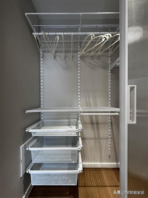 How To Store Clothes Efficiently