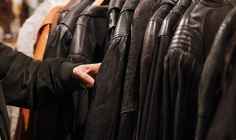 how to store leather jacket