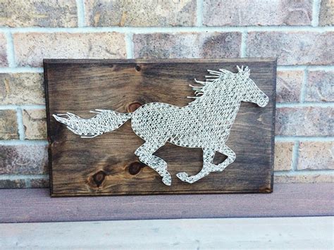 How To String A Horse