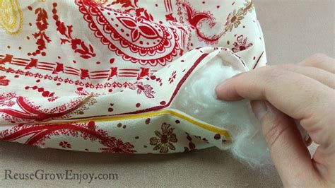 How To Stuff Pillow
