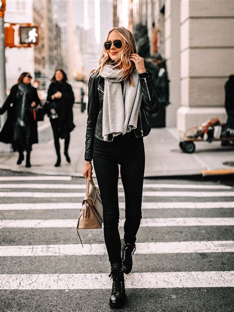 16 Outfit Ideas to Wear With All Your Black Ankle Boots Who What Wear UK