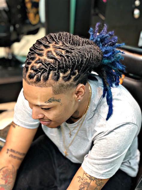  79 Gorgeous How To Style Short Dreads For Guys For Short Hair