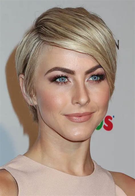  79 Stylish And Chic How To Style Short Straight Hair Female With Simple Style