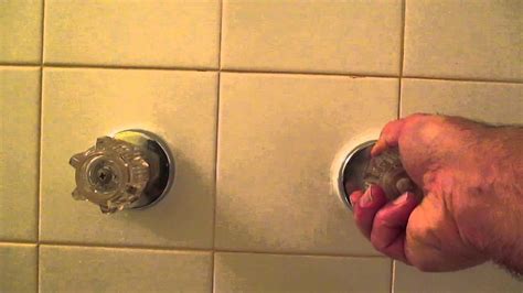 How To Take Off Bathtub Knobs