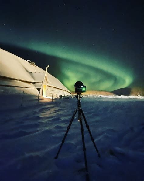how to take photos of northern lights on iphone 16